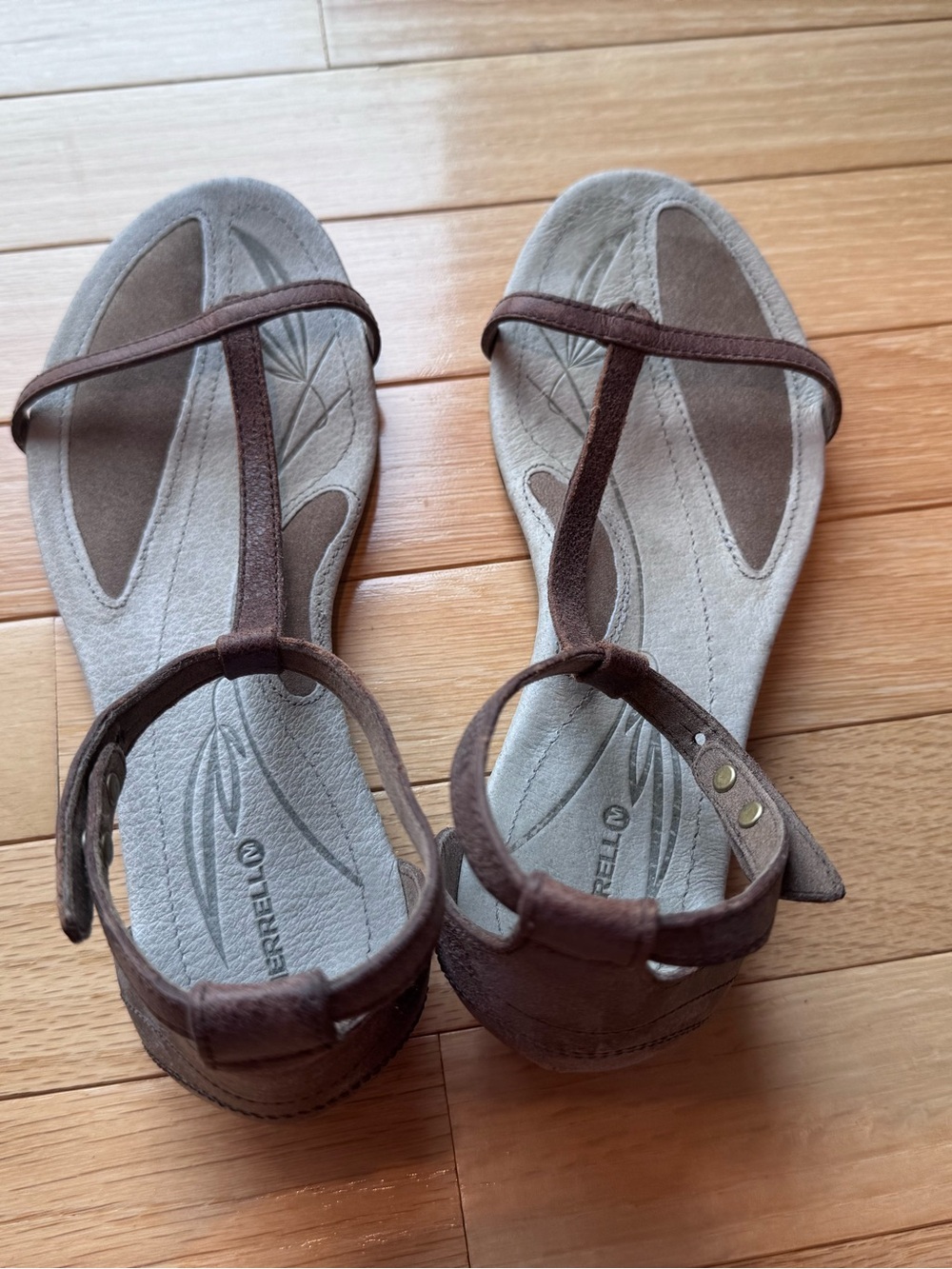 Women’s Merrell Brown T-Strap Ankle Sandals